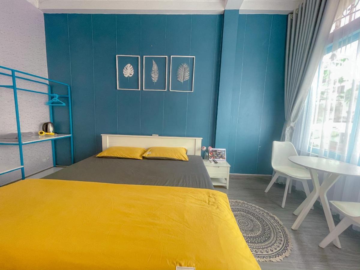 La Casa Homestay - 11B Anh Dao, Bai Chay ハロン エクステリア 写真
