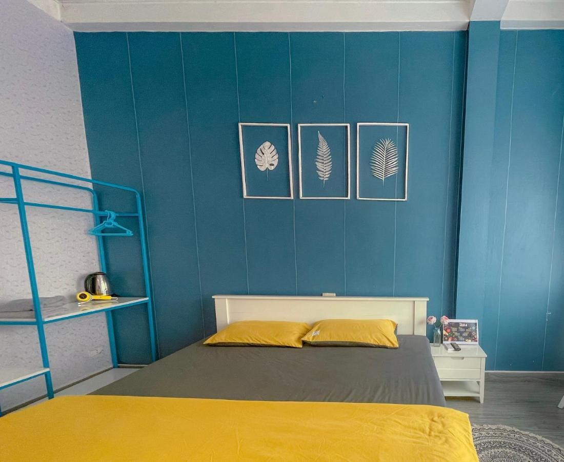 La Casa Homestay - 11B Anh Dao, Bai Chay ハロン エクステリア 写真