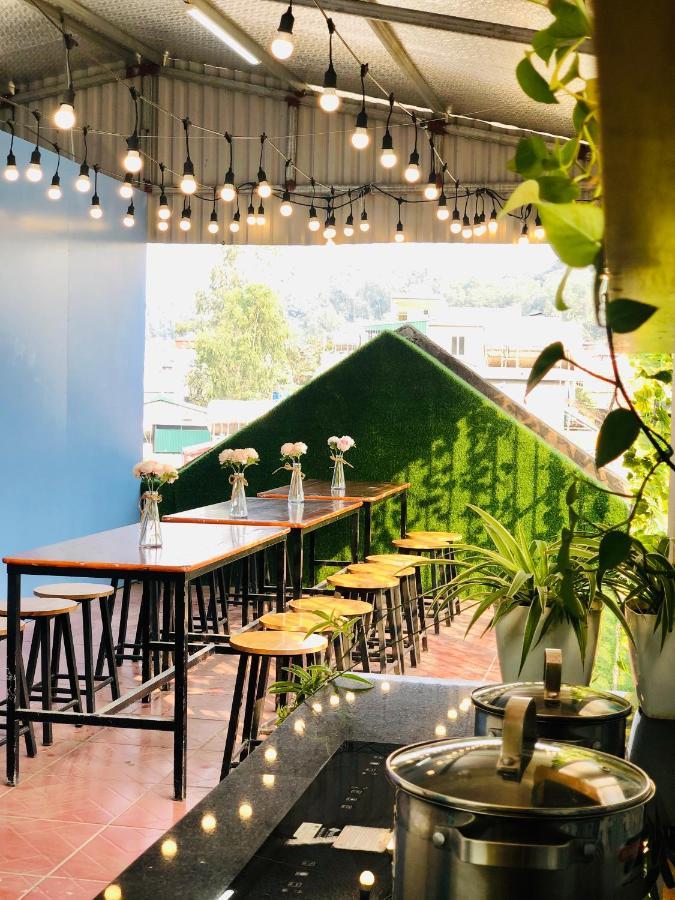 La Casa Homestay - 11B Anh Dao, Bai Chay ハロン エクステリア 写真