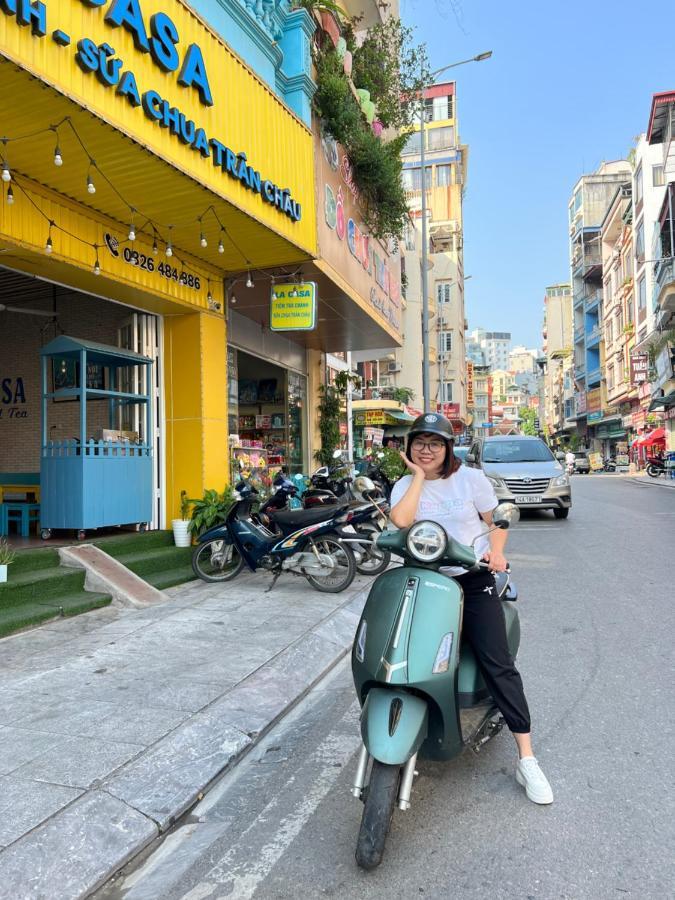 La Casa Homestay - 11B Anh Dao, Bai Chay ハロン エクステリア 写真